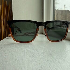 Camp Ridge Black Tortoiseshell Polarized Sunglasses with leash cord